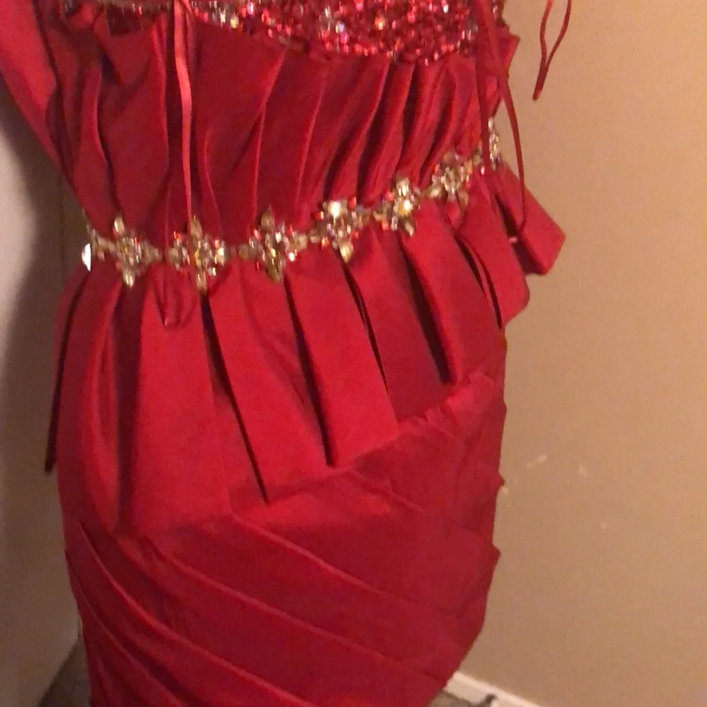 MacDuggal Couture Formal Dress - Picture 6 of 6